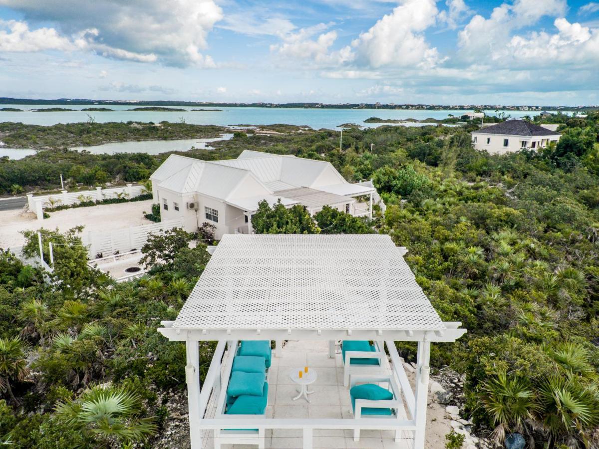 Modern Cottage With Chalk Sound Views Providenciales Zewnętrze zdjęcie