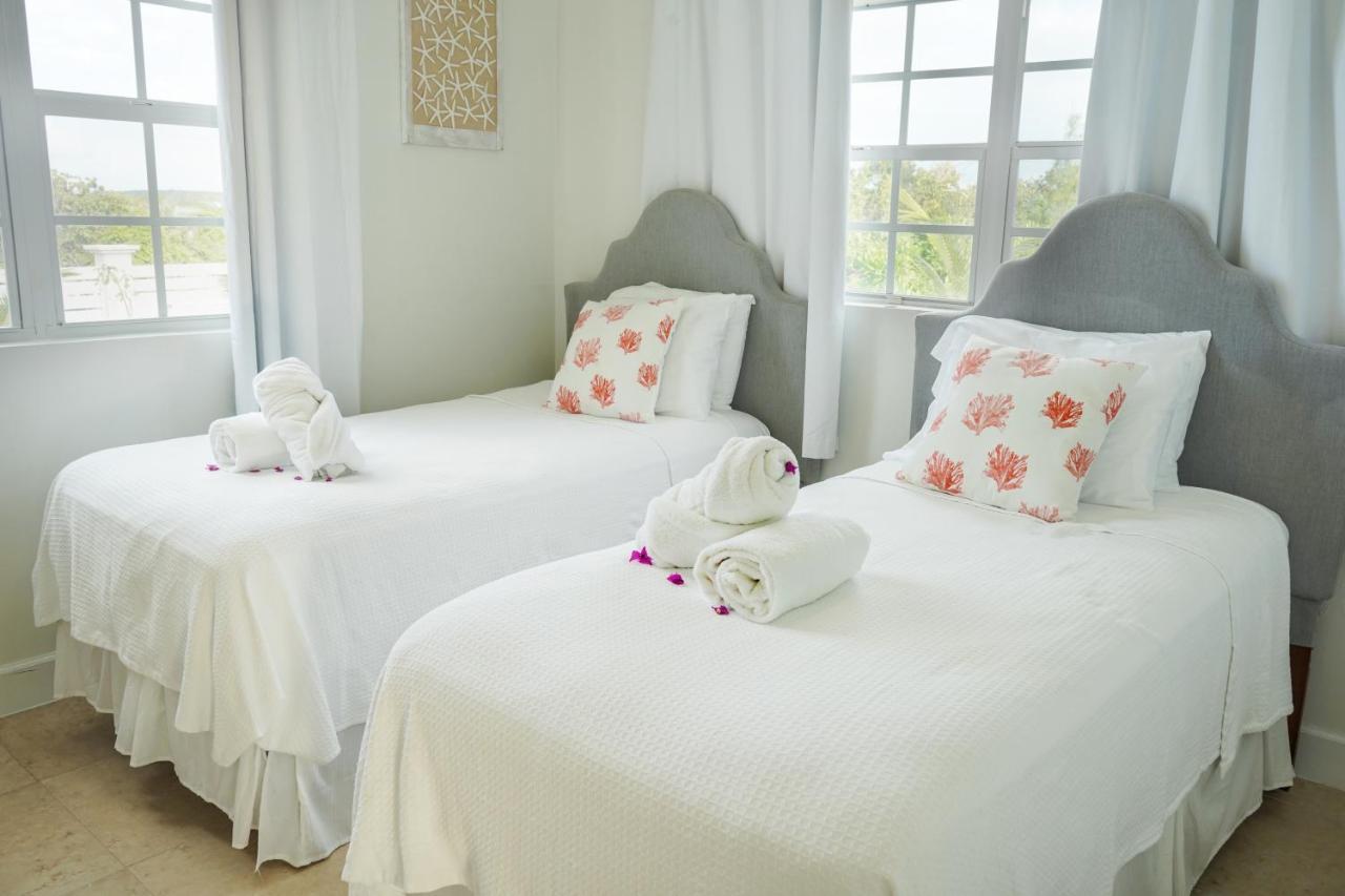 Modern Cottage With Chalk Sound Views Providenciales Zewnętrze zdjęcie